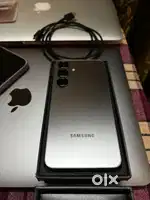 Samsung S25 256GB unused phone