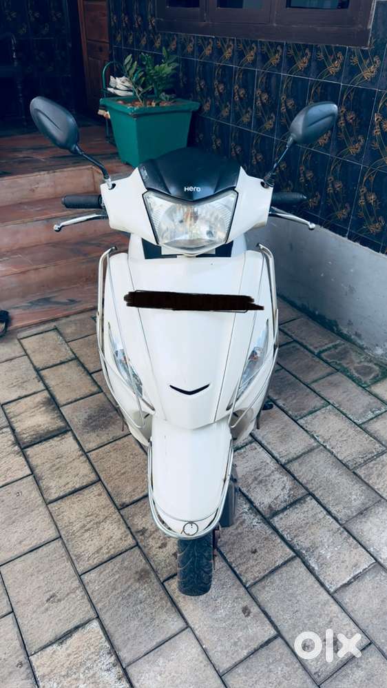 Hero Maestro Deluxe BSIII – Good Condition – KA19 Registration