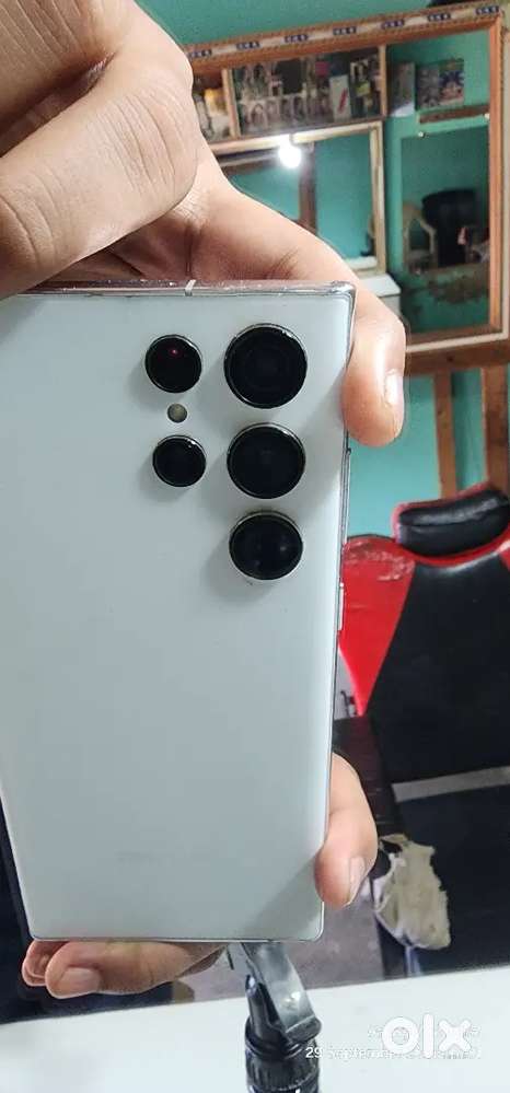 S22 ultra 256 gb good condition 1.5 year old