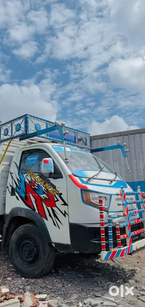 Ashok Leyland DOST I4
