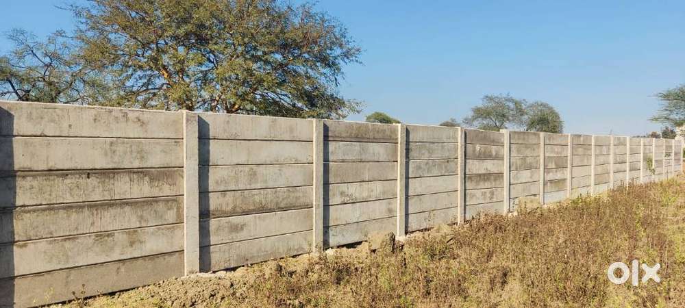 Commercial plot on National Highway