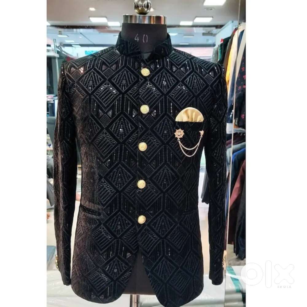 Jodhpuri Premium Suit With Shining Diamonds With 25% Offer!