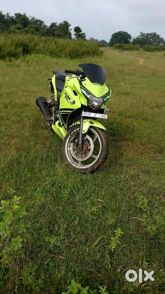 CBR 250 GOOD Condition