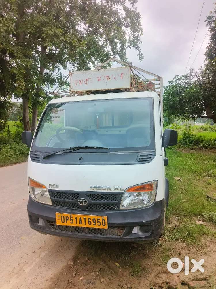 Tata maga xl