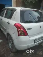 Maruti Suzuki Swift 2010 CNG & Hybrids 178000 Km Driven