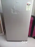 Croma branded mini bar fridge