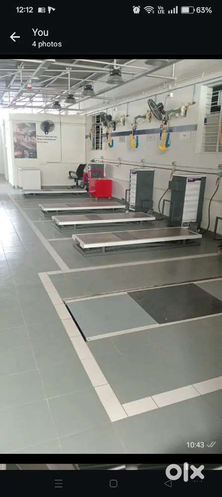 Two wheeler Machanic