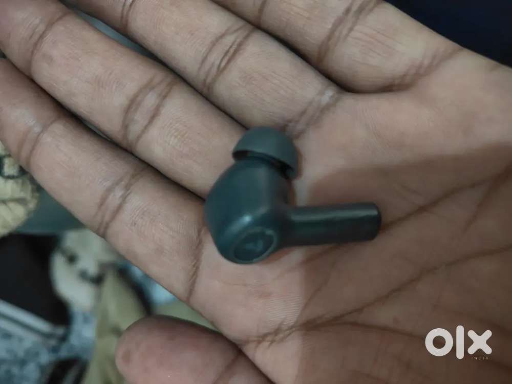 Boat Nirvana anc earbuds right side