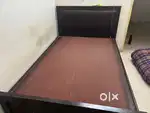 Queen size bed