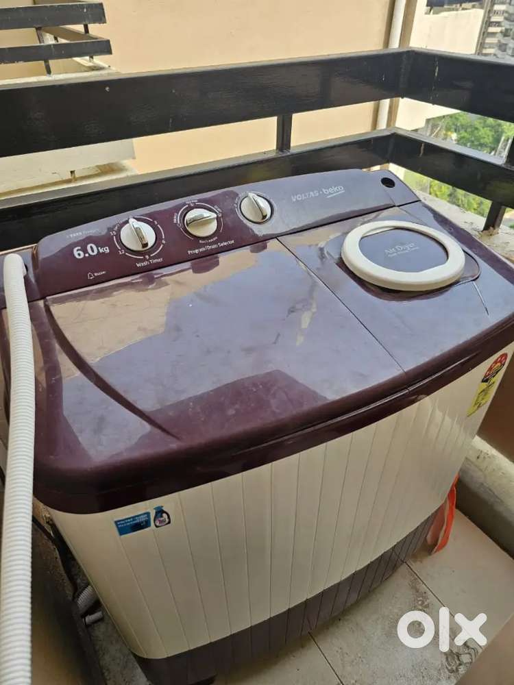 Washing machine nd fridge
