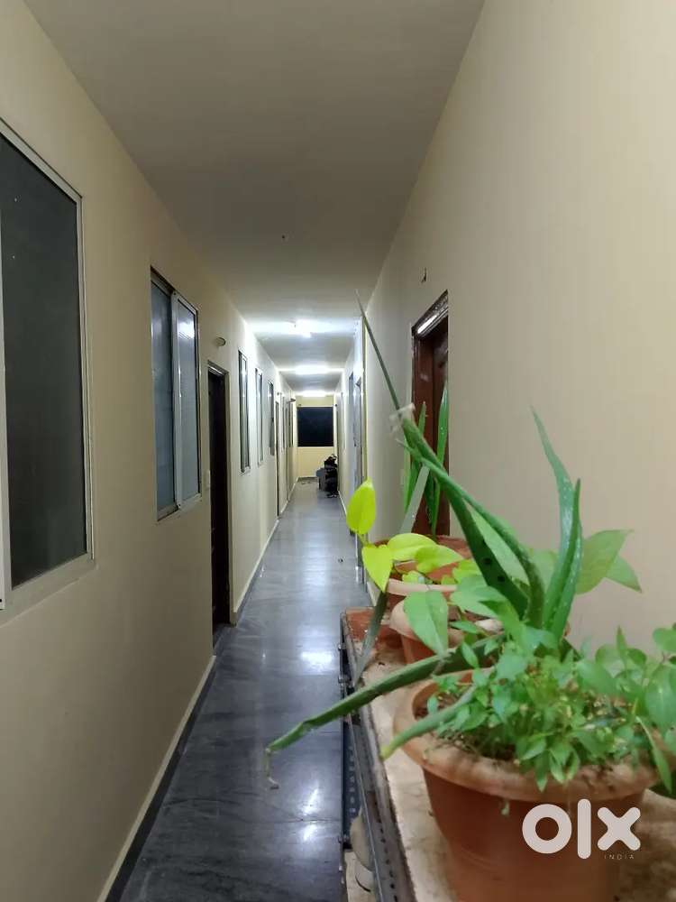 2BHK FLAT FULLY FURNISHED FOR SALE