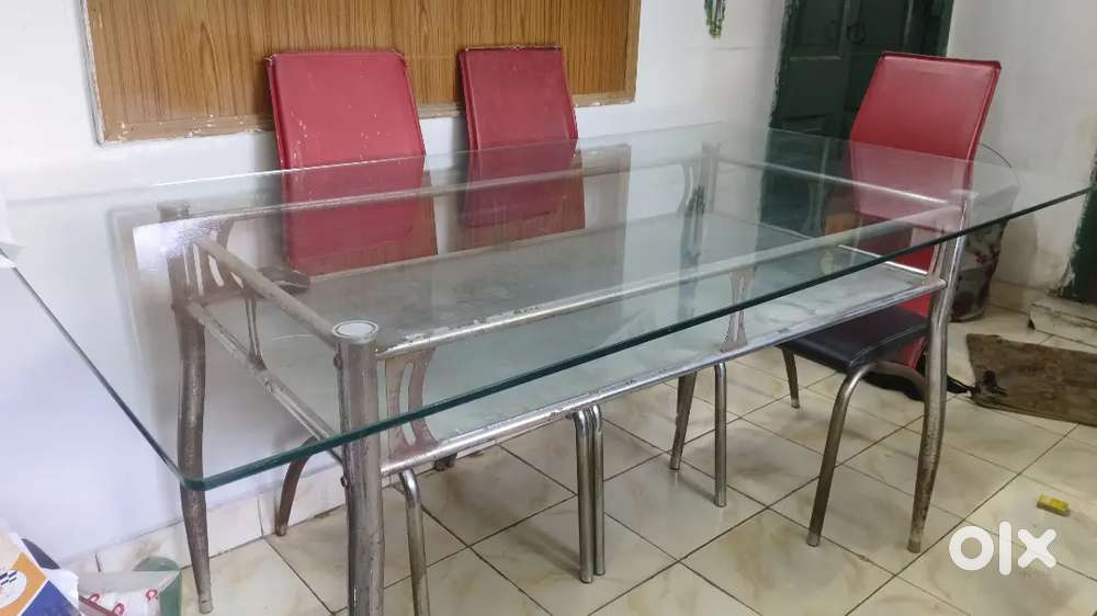 Dinig table six chair