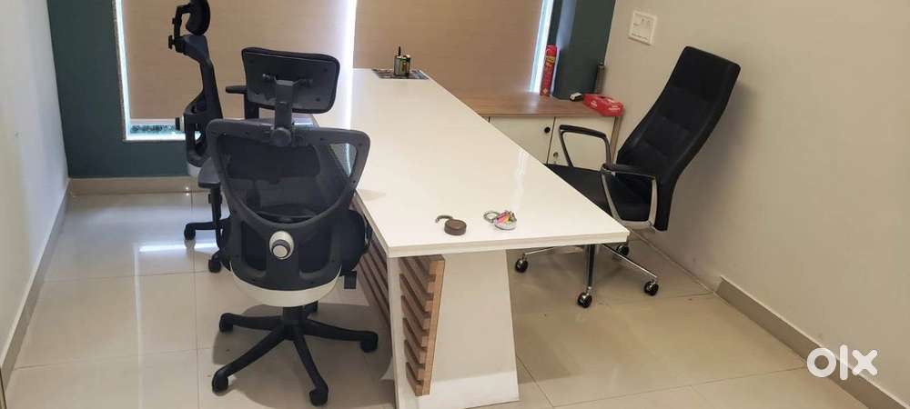 Luxurious furnished office for Rent Pal Adajan Surat