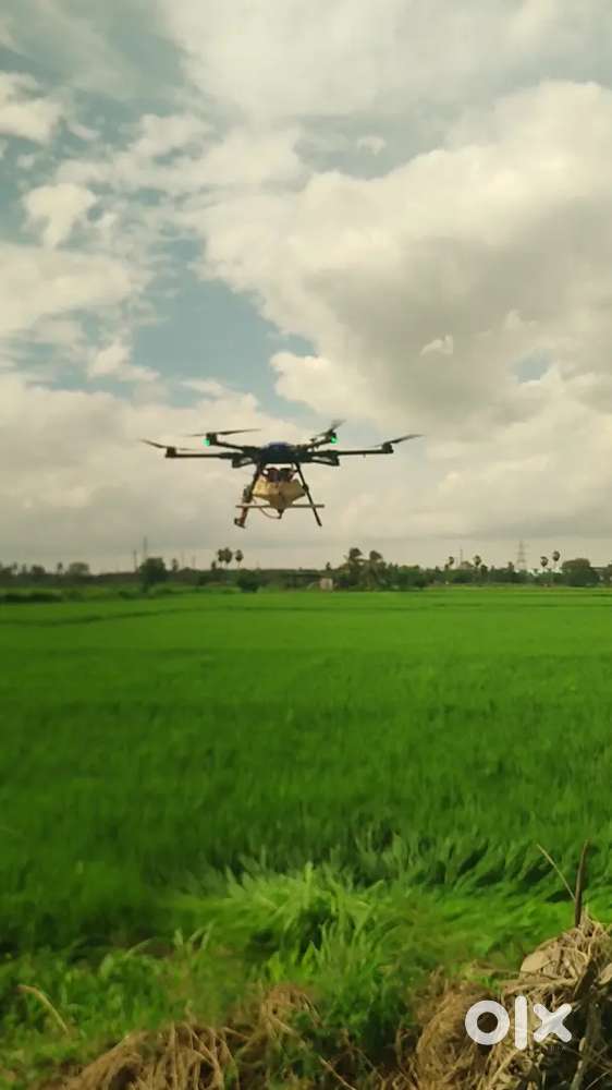 Agriculture drone x6plus 2 set betterys 1 charger