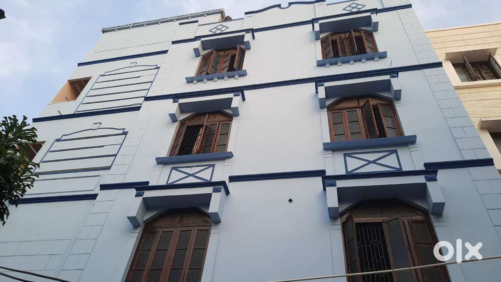 Indipendent House 3 BHK on 3rd floor