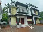 തൃശ്ശൂർ അഞ്ചേരിയിൽ 5 സെന്റ് സ്ഥലവും നാലു ബെഡ്റൂം വീട് വില്പനയ്ക്ക്