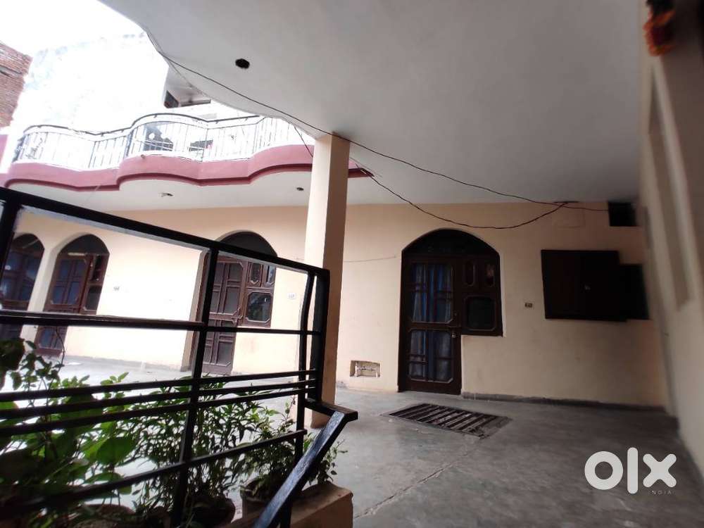 fully investment 400 gaj (16 marla) 25+ rooms in Chandigarh