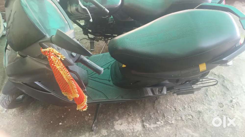 Ather 450s electric scooty in excellent condition