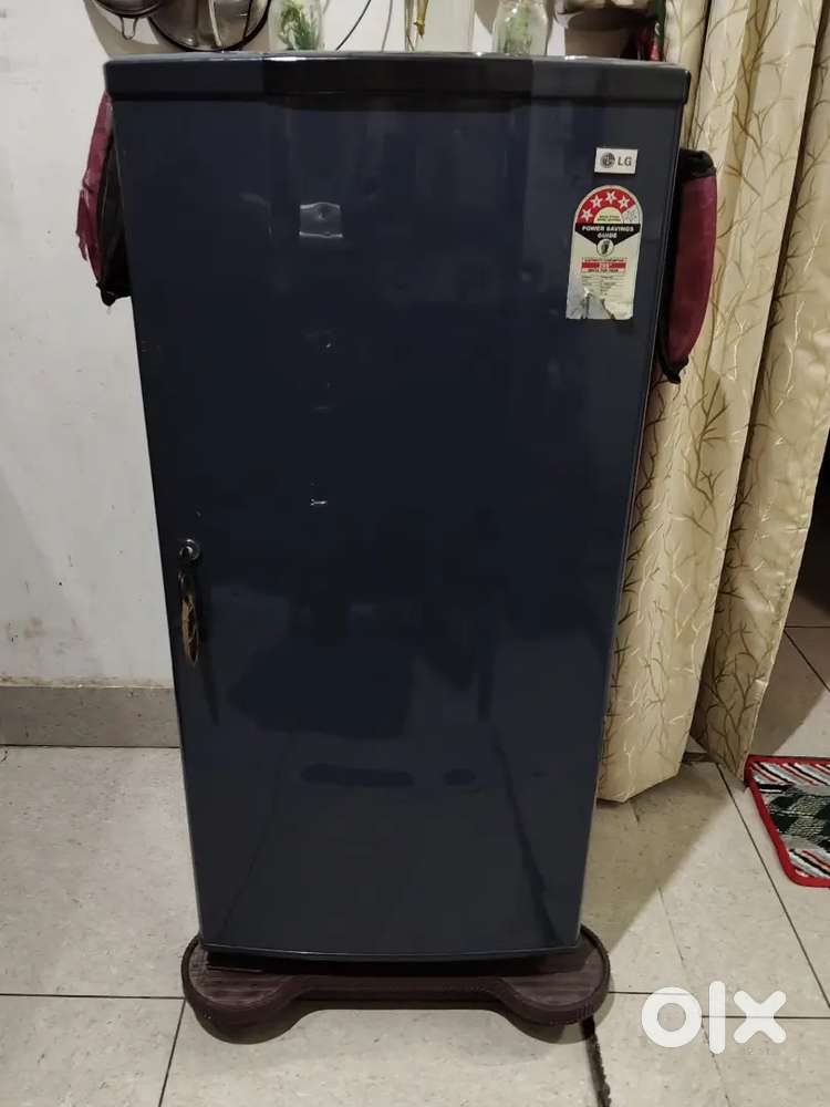 Fridge at only 5500 .
