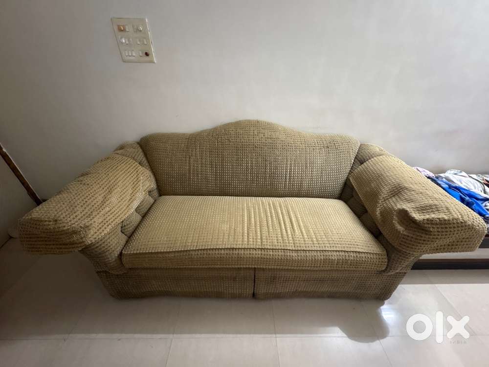 Sofa 3 sitters and king size bed