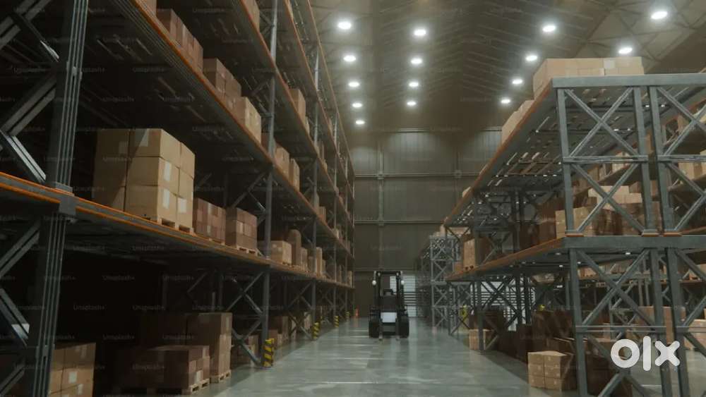 Hiring for picking and packing job in warehouse
