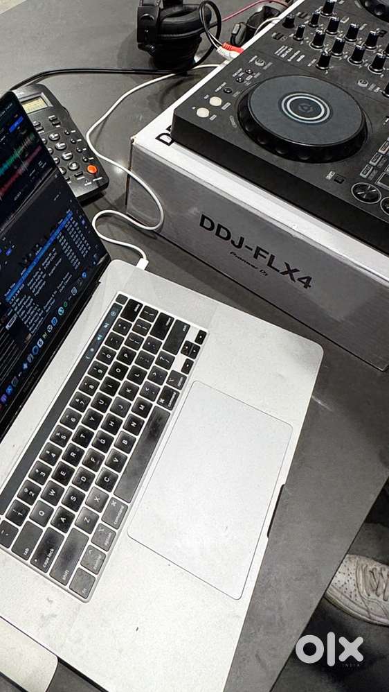 Pioneer flx 4 rarely used scratchless