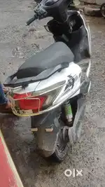 Battery scooter good condition