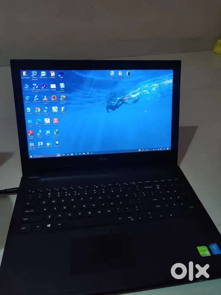 Dell Inspiron 15 (urgent sell, condition like new)