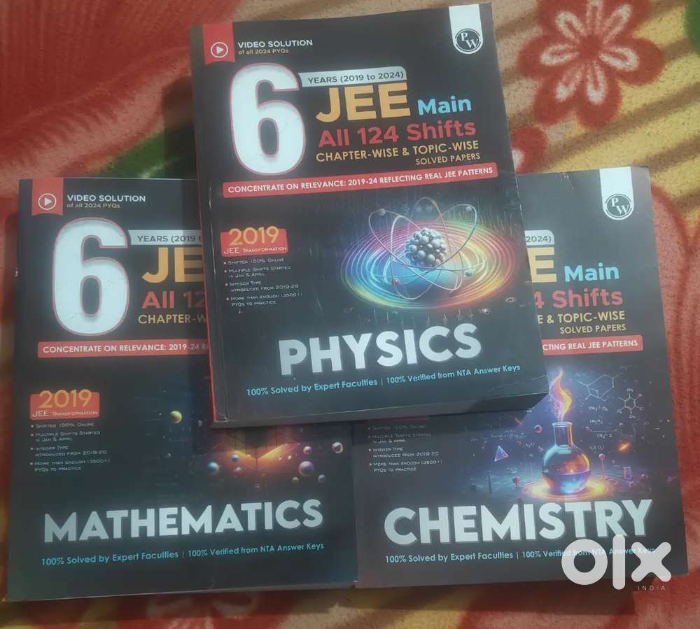 Jee main MCQ book from physics wallah