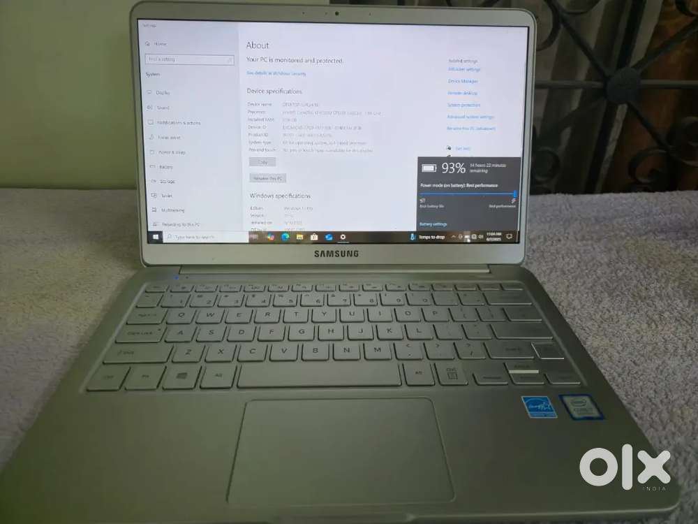 SAMSUNG LAPTOP