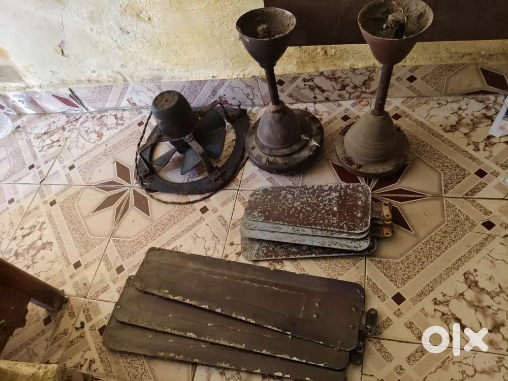 3 fan 2 celing 1 exhaust