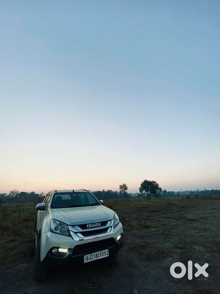 Isuzu MU-X 2017 Diesel Good Condition