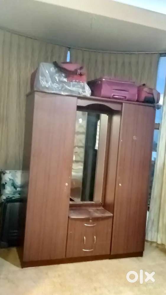 Three door Wardrobe,with dressing,