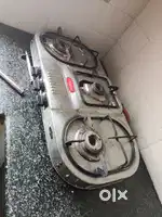 Three burner stove