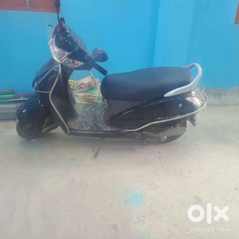 Mint condition,recently serviced nd brand new tyre nd battery