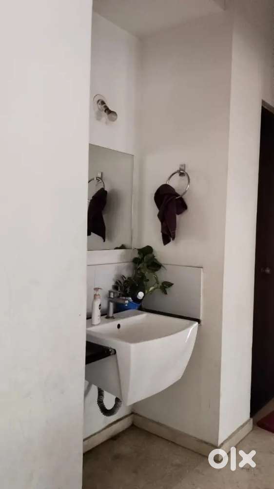 Tanishq 3bhk rent