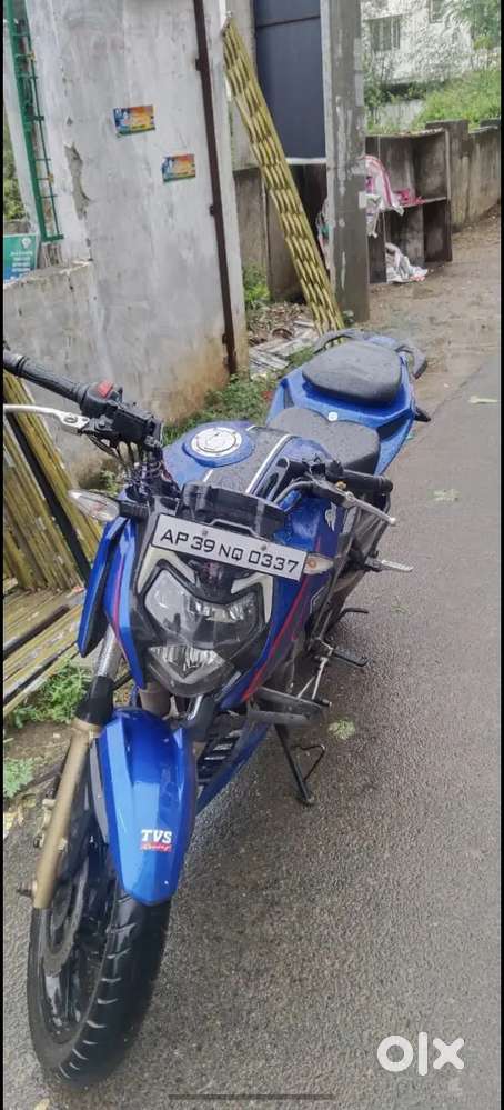 Apache rtr 200 4v