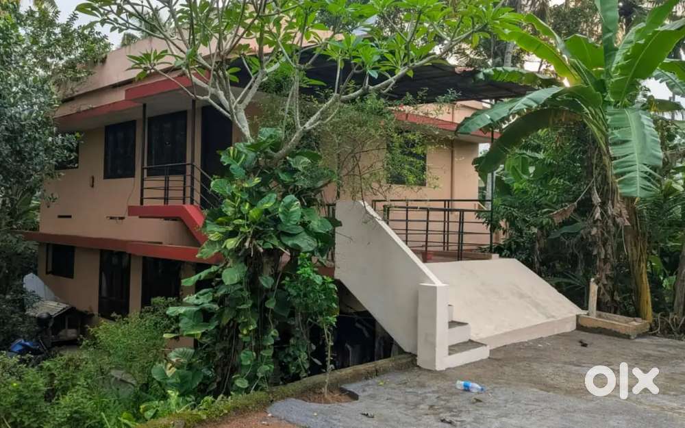 3bhk house for rent, NH side, near Zudio karakkamandapam