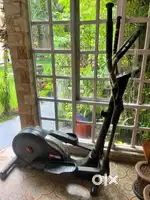 Cross trainer