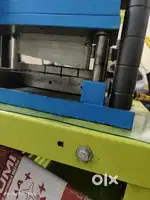 Putty blade manufacturing machine