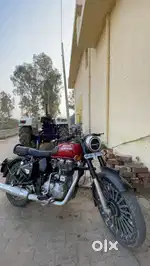 Red colour bullet sealed engine