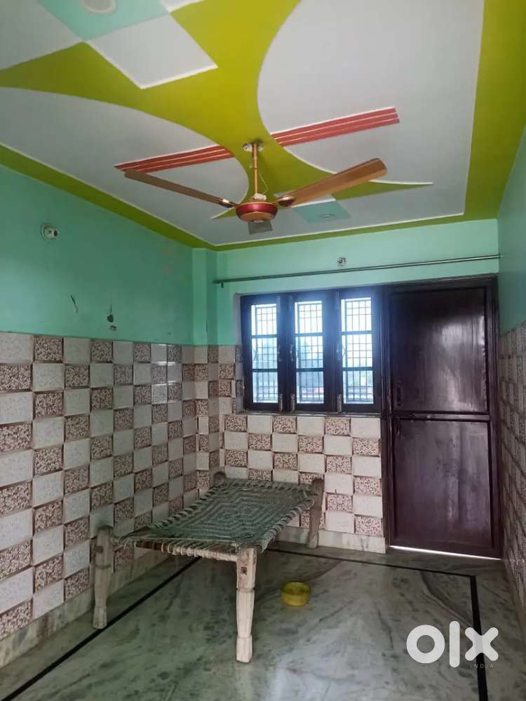 Room for Rent only for Students Or Small Family nr Gulmohar Restaurant
