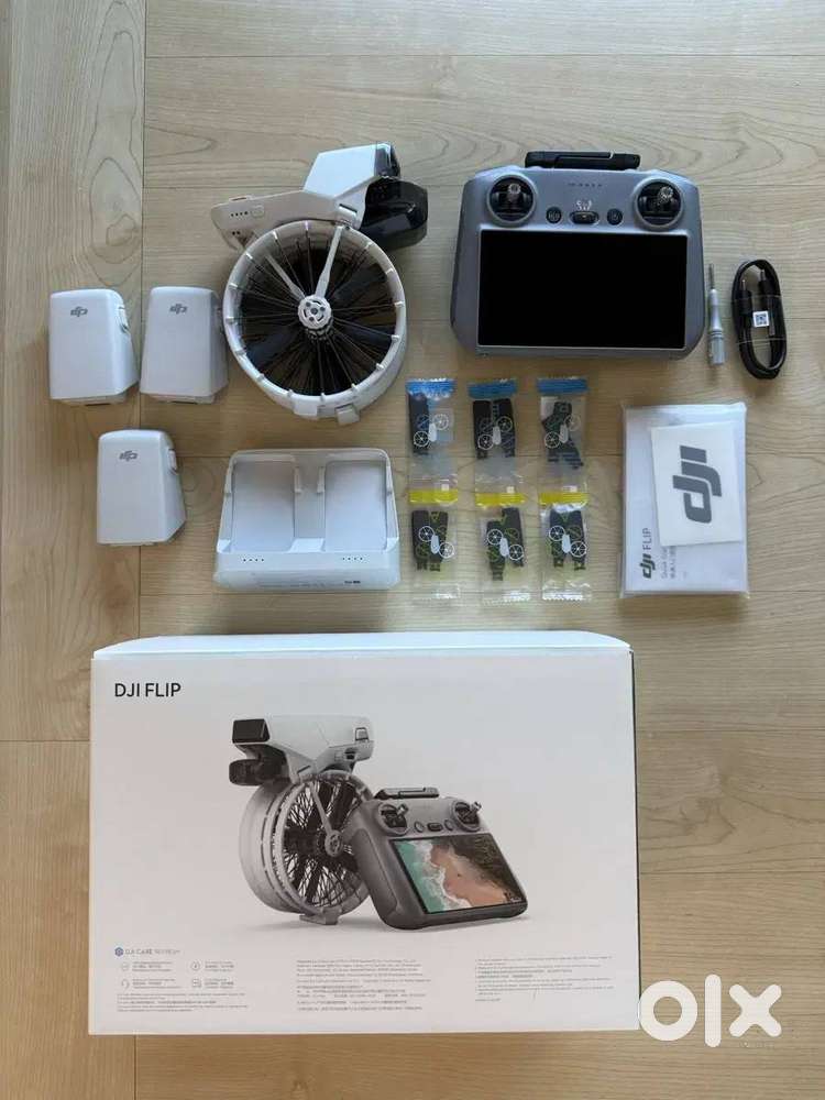 BRAND NEW & ORIGINAL dji flip flymore combo WARRANTY+ GUARANTEEDdji fl
