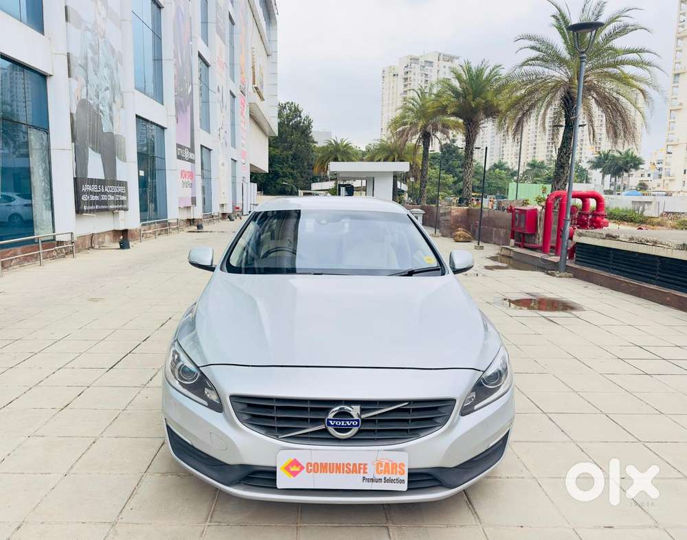 Volvo S60 D4 KINETIC, 2017, Petrol