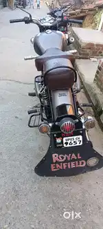 Royal Enfield/ classic