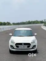 Maruti Suzuki Swift AMT VVT ZXI, 2022, Petrol