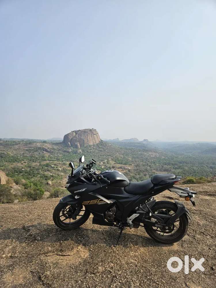 Well maintained Gixxer 250 sf