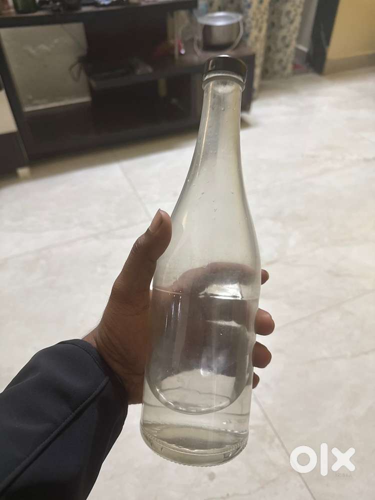 Glass bottle