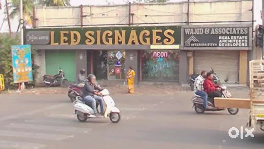 Prime 900 sft Commercial Space on 200 ft Road – Chaderghat X Roads