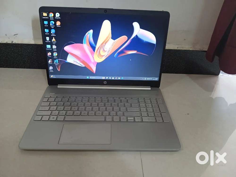 HP Laptop 15s-eq2xxx  Ryzen 5 5500U  16 GB RAM  512 GB SSD